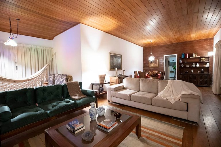 Casa Paz | Um refúgio acolhedor em Teresópolis