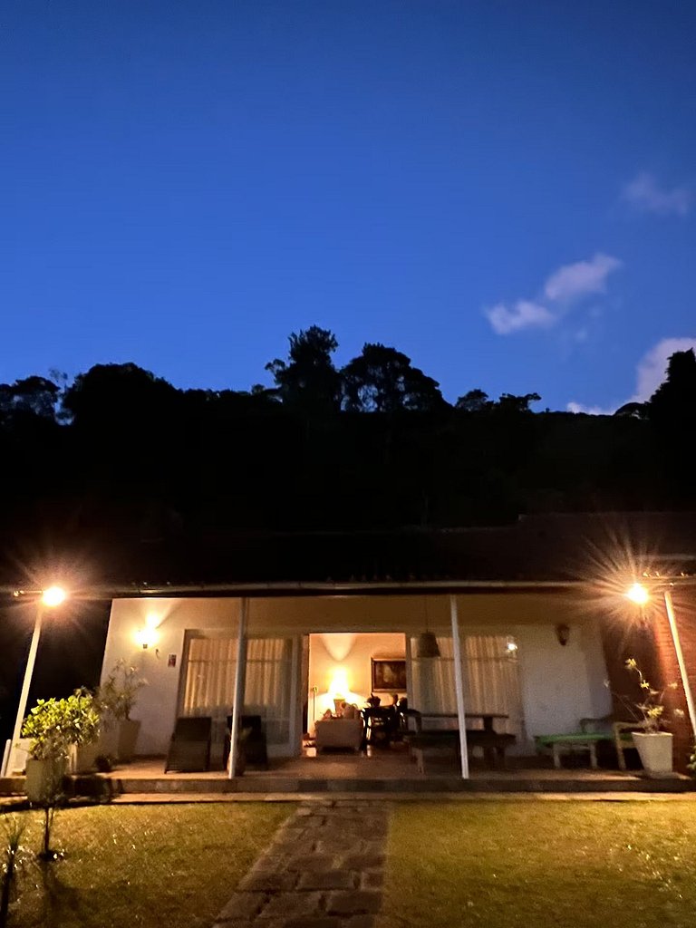 Casa Paz | Um refúgio acolhedor em Teresópolis